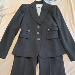Women's TAHARI Arthur Levine petite pants suit 2pc